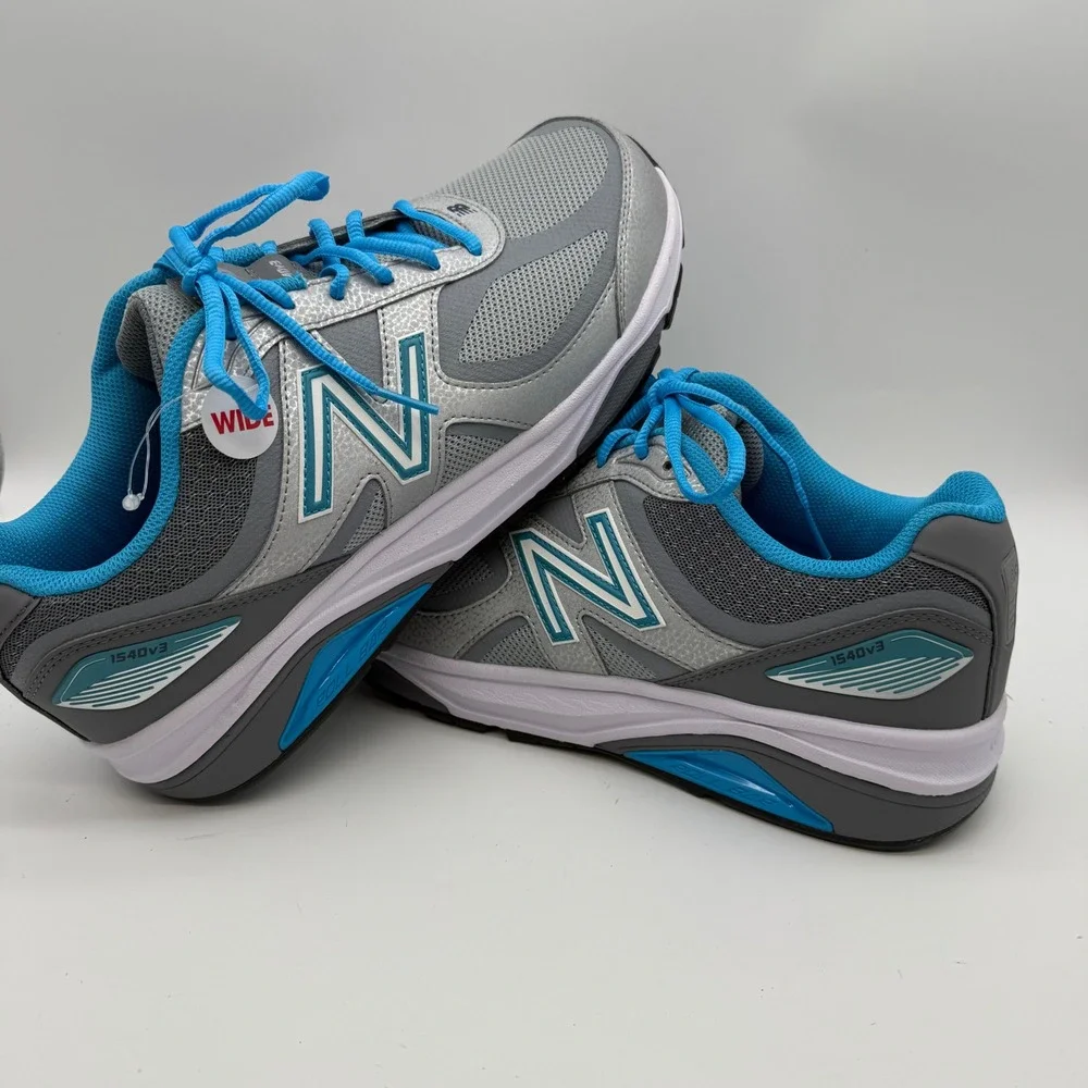 New Balance 1540v3 Women 13 4E Grey Blue Like New W1540SP3 Wide Running Shoes